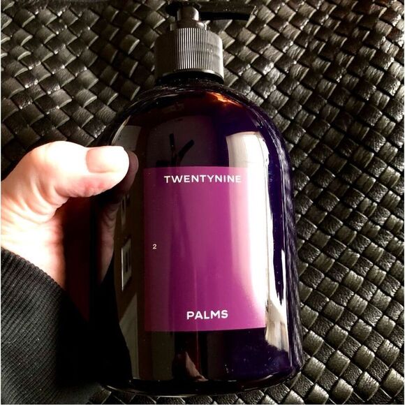 29 PALMS - NWTIB "Moonlight Mesa" Hand Wash 16.9 fl oz Orange/Bergamot/Vetiver - Picture 2 of 16